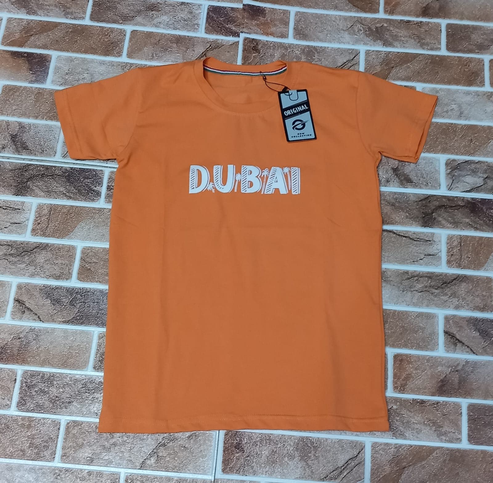 T-SHIRT